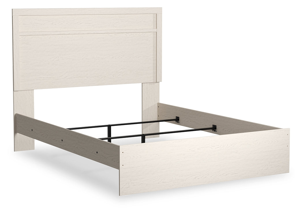 Stelsie Queen Panel Bed (Bed Size: Queen)