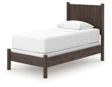 Pamytta Queen Panel Bed (Bed Size: Twin)