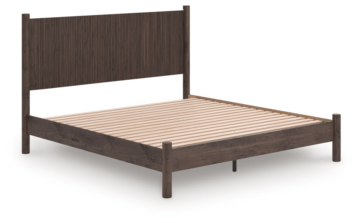 Pamytta Queen Panel Platform Bed (Bed Size: King)