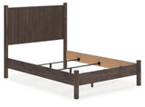 Pamytta Queen Panel Bed (Bed Size: Full)
