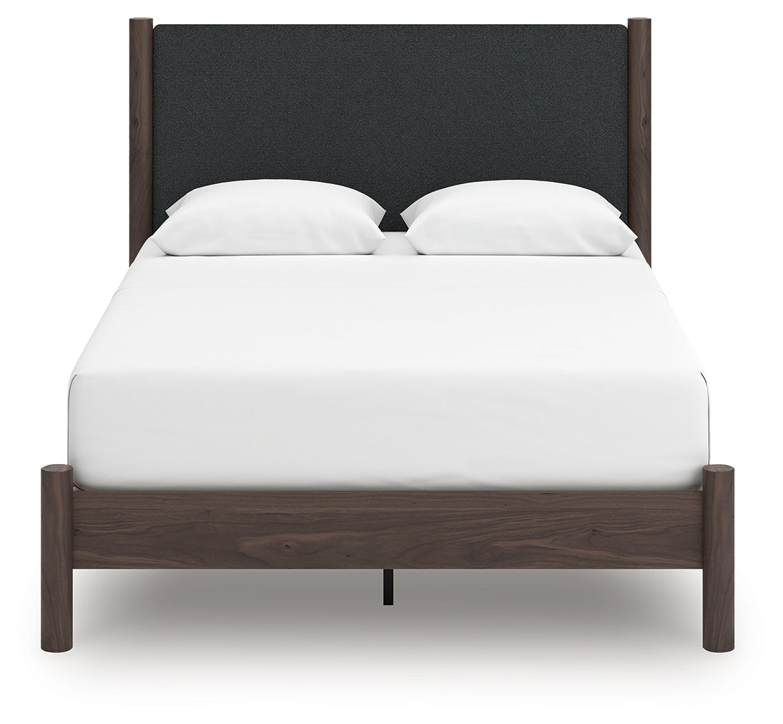 Pamytta Queen Upholstered Panel Platform Bed (Bed Size: Queen)
