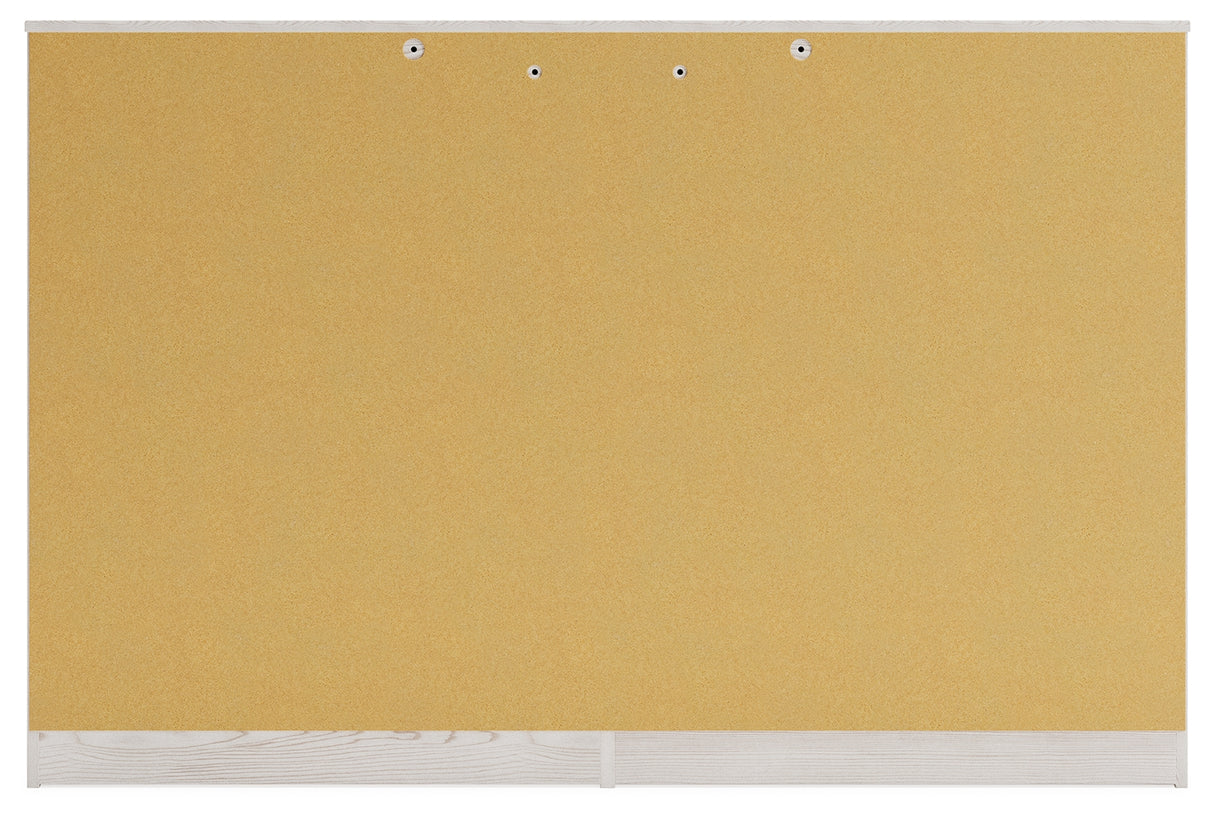 Altyra Queen Storage Bed, Dresser and Chest