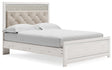 Altyra Queen Panel Bed (Bed Size: Queen)