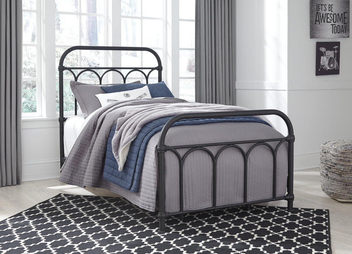 Nashburg Twin Metal Bed (Variation Bed Size: Twin)