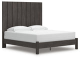 Fraluna Queen Panel Bed (Bed Size: King)