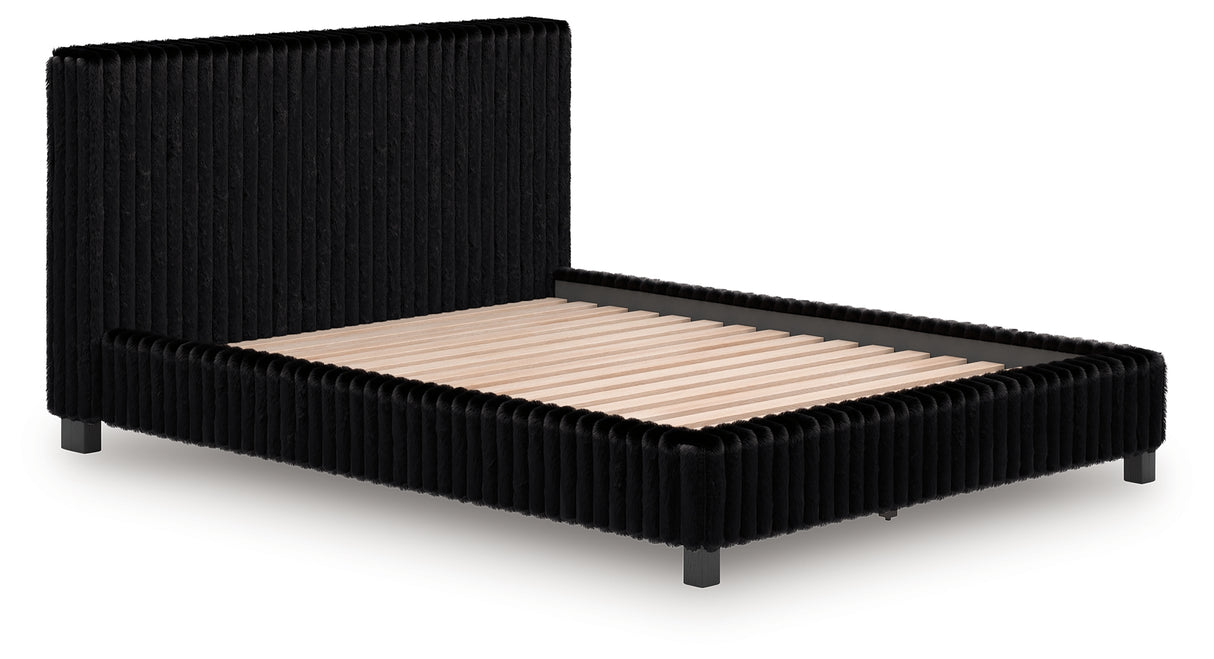 Zuraleus Queen Upholstered Bed (Bed Size: Queen)
