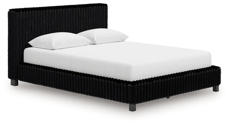 Zuraleus Queen Upholstered Bed (Bed Size: Queen)
