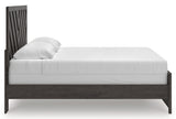 Prendonea Queen Panel Bed (Bed Size: King)