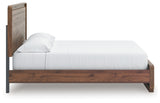 Fortlorn Queen Panel Bed (Bed Size: California King)