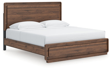 Fortlorn Queen Panel Bed (Bed Size: King)