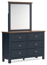 Landocken Twin Panel Bed, Dresser and Mirror (Bed Size: Twin)