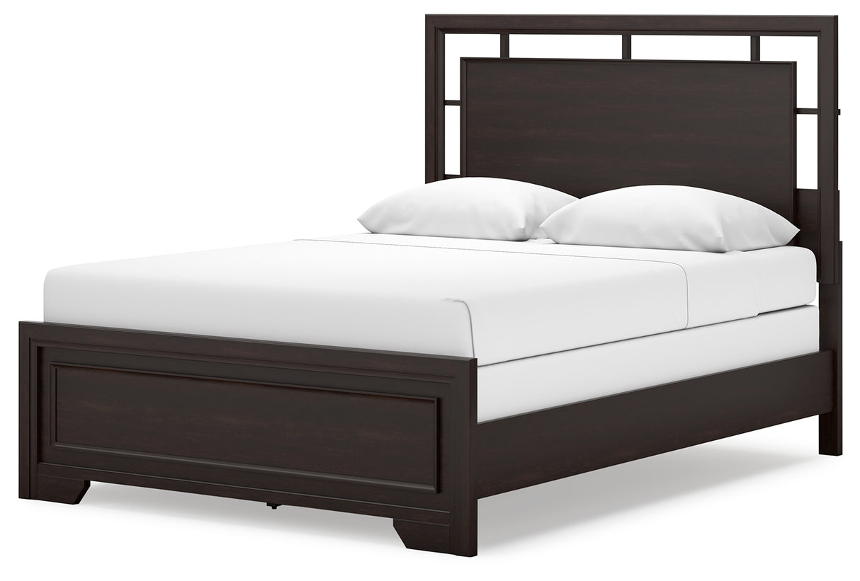 Covetown 4-Piece Queen Panel Bed with 2 Nightstands (Queen Panel Headboard/Footboard and Slats, Queen/King Panel Rails, Nightstand, Nightstand)