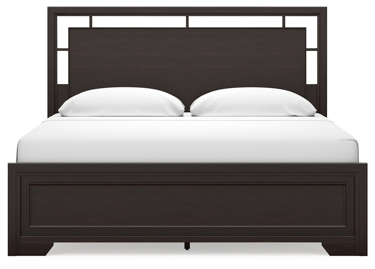 Covetown 7-Piece King Panel Bed with Mirrored Dresser, Chest and 2 Nightstands (King/California King Panel Headboard/Footboard and Slats, Queen/King Panel Rails, Dresser, Bedroom Mirror, Chest of Drawers, Nightstand, Nightstand)