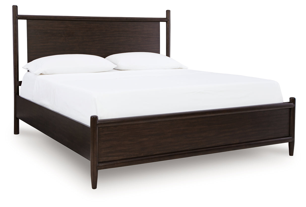 Dantenton Queen Panel Bed (Bed Size: Queen)