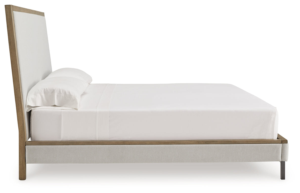 Tomtyn Queen Upholstered Bed (Bed Size: California King)