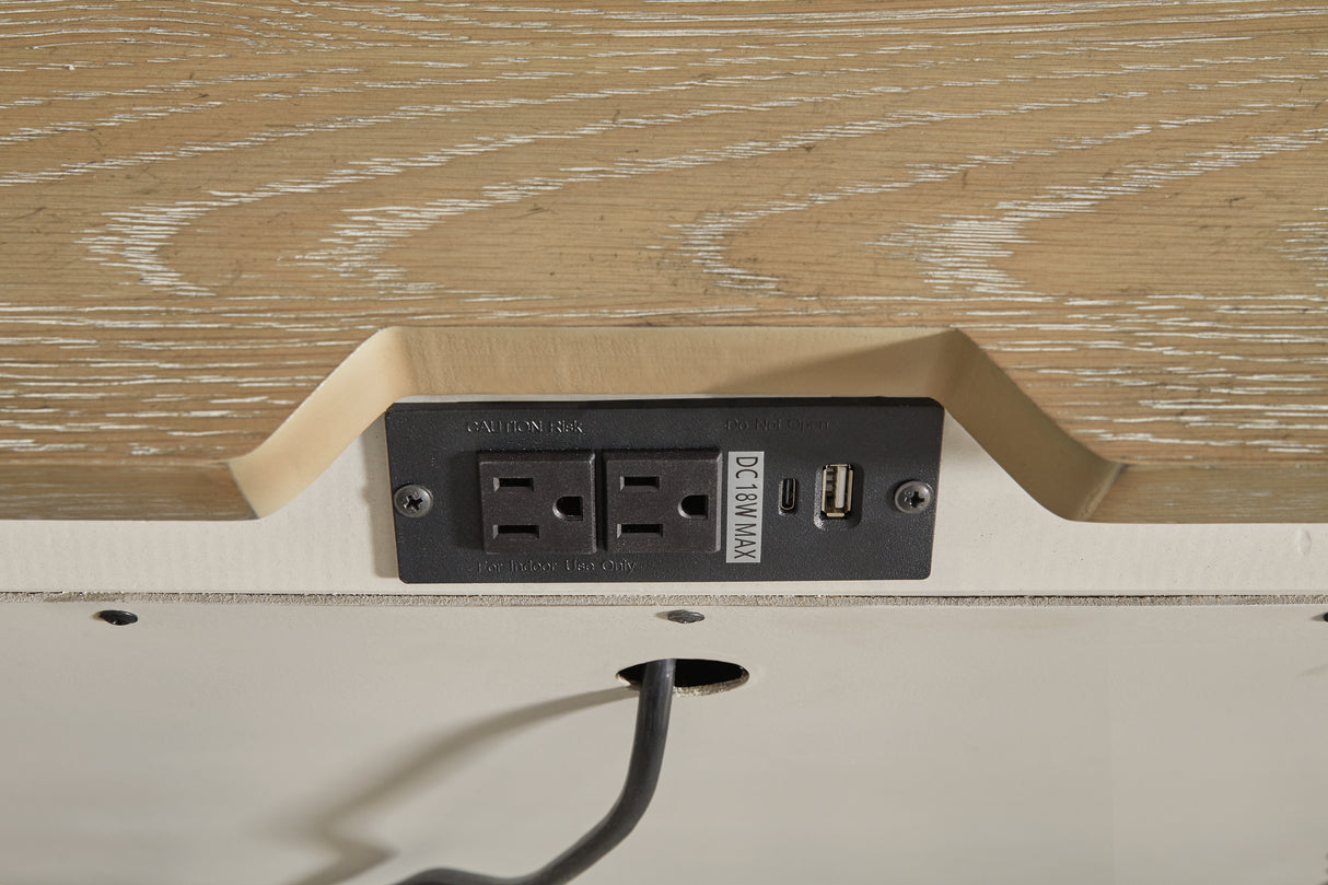 Shaybrock 5-Piece California King Panel Bed with Mirrored Dresser and Nightstand (King/California King Panel Headboard/Footboard/Slats, California King Panel Rails, Dresser, Bedroom Mirror, Nightstand)