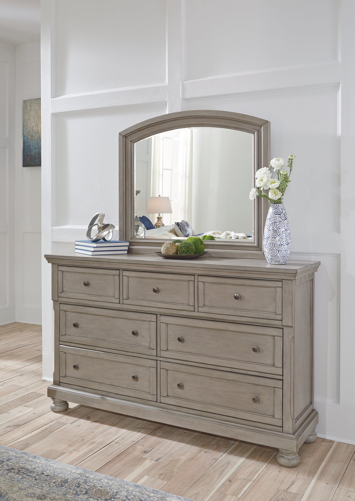 Lettner King Panel Bed with Dresser, Mirror and Nightstand
