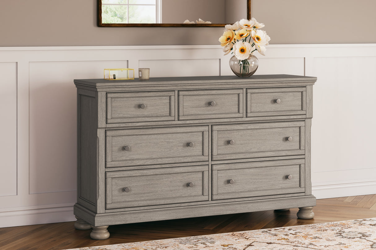 Lettner Queen Panel Bed, Dresser, and Nightstand