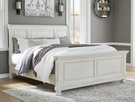 Robbinsdale Queen Sleigh Bed (Variation Color: Antique White)