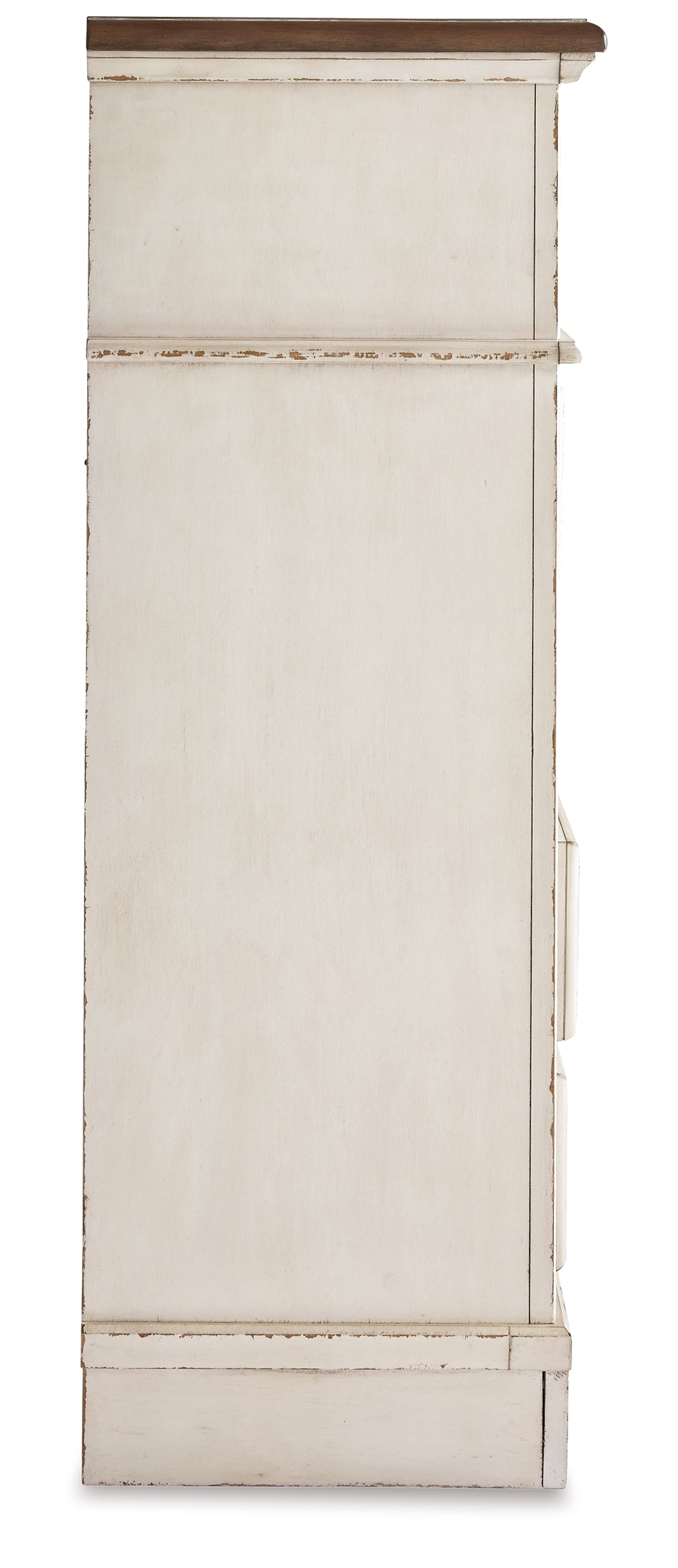 Realyn Chest of Drawers