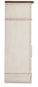 Realyn King Upholstered Panel Bed, Dresser, Mirror, Chest and 2 Nightstands (Bed Size: King)