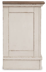 Realyn Twin Panel Bed, Dresser, Mirror, Chest and Nightstand (Bed Size: Twin)