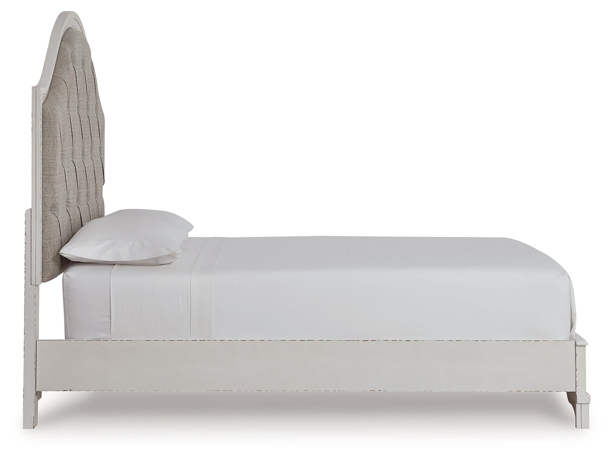 Blendon Queen Upholstered Panel Bed (Bed Size: Queen)