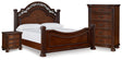 Lavinton Queen Poster Bed, Chest and Nightstand