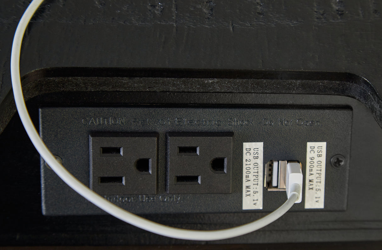 Londer 6-Piece California King Panel Bed with Mirrored Dresser and 2 Nightstands (King/California King Panel Headboard, California King Panel Footboard with Rails, Dresser, Bedroom Mirror, Nightstand, Nightstand)