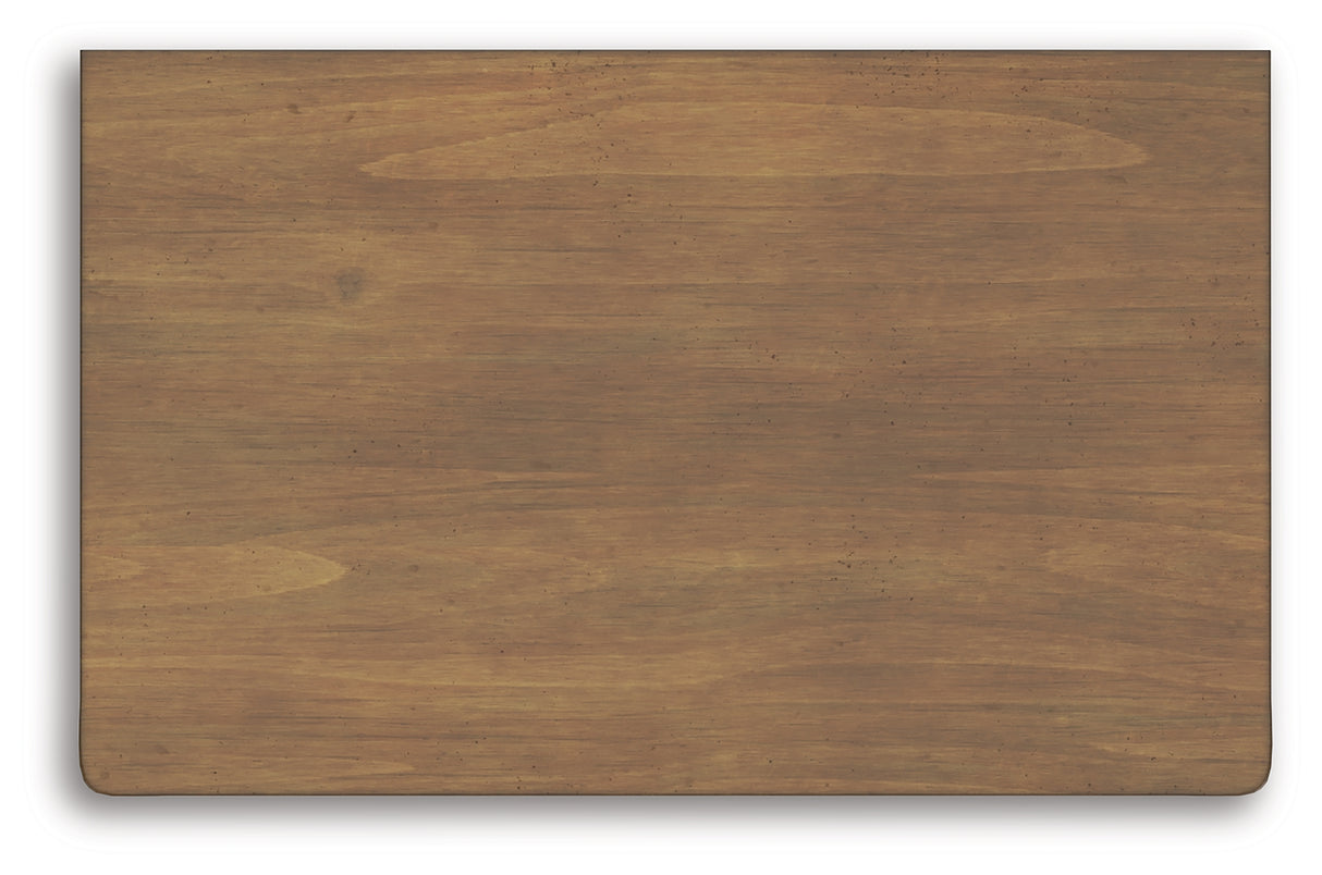 Feddinger 7-Piece California King Panel Bed with Mirrored Dresser and 2 Nightstands (King/California King Panel Footboard, King/California King Panel Headboard, California King Panel Rails, Dresser, Bedroom Mirror, Nightstand, Nightstand)