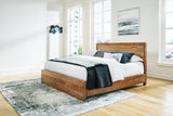 Dressonni Queen Panel Bed (Bed Size: California King)