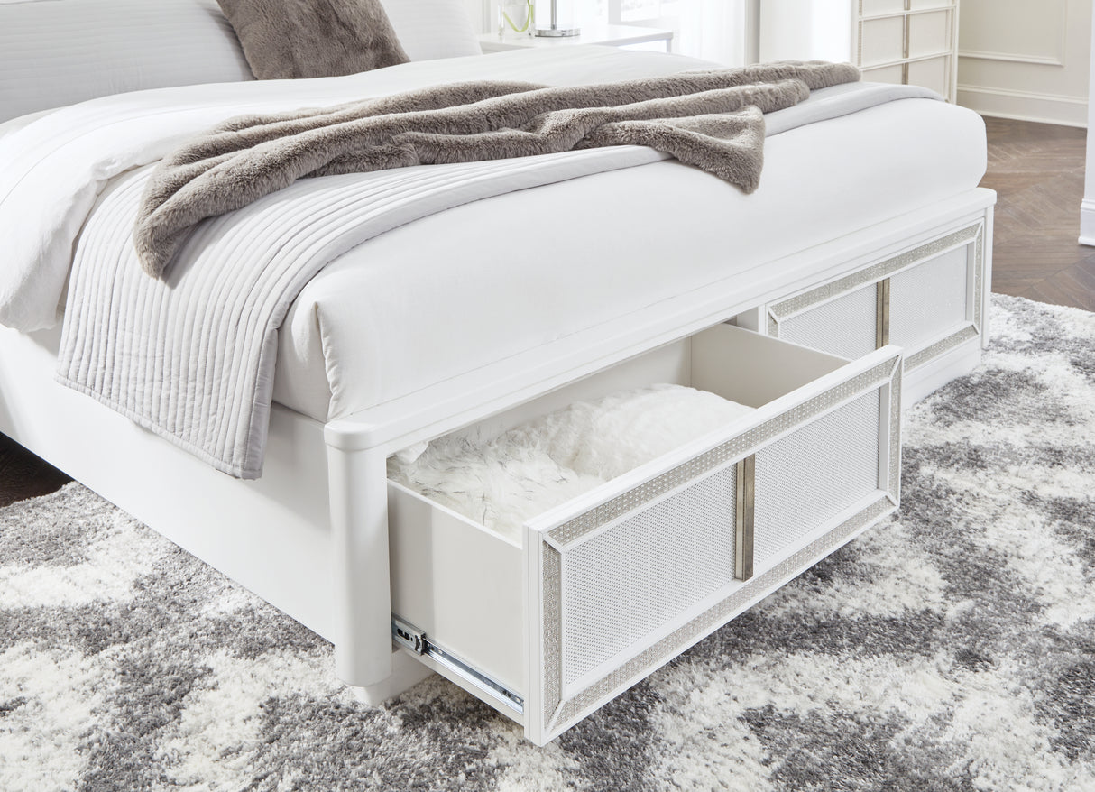 Chalanna Queen Upholstered Storage Bed (Bed Size: California King)