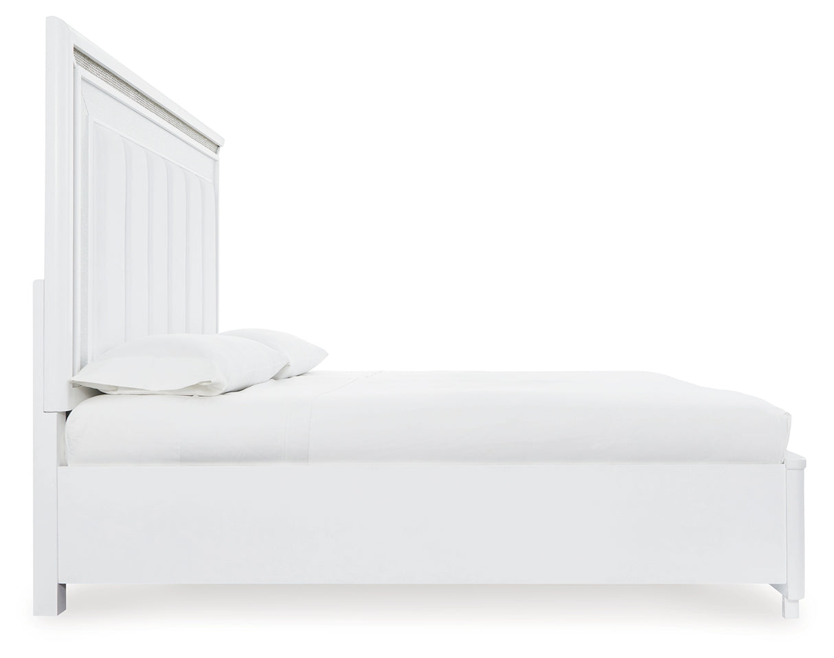 Chalanna Queen Upholstered Storage Bed (Bed Size: California King)