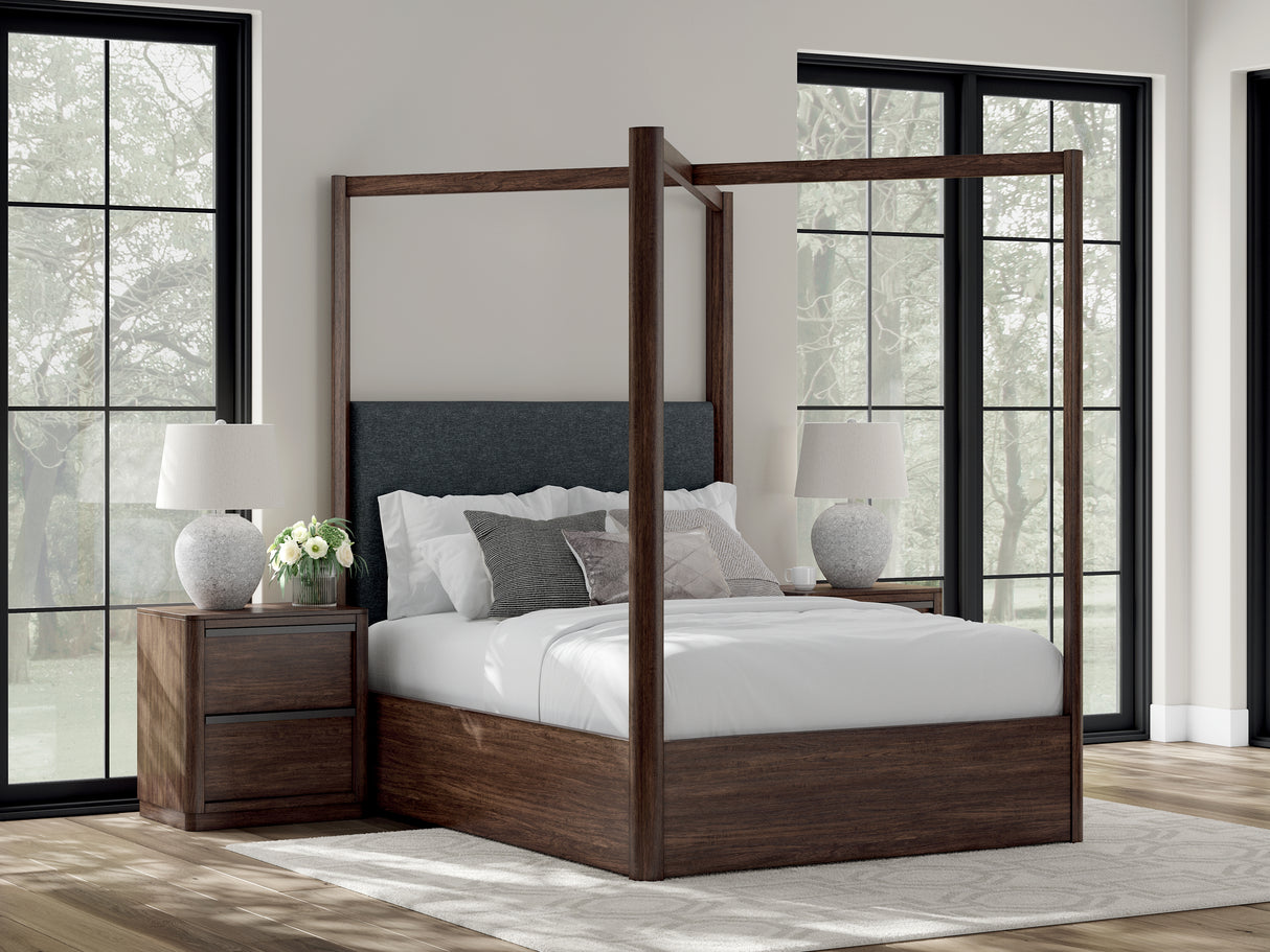 Dilenno Queen Canopy Bed (Bed Size: Queen)