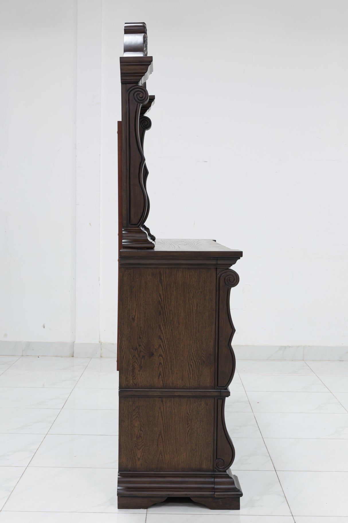 Maylee King Upholstered Bed, Dresser, Mirror, Chest and 2 Nightstands