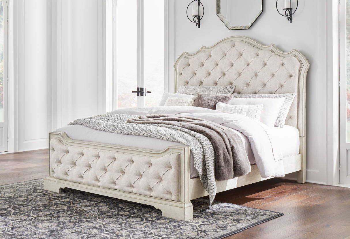 Arlendyne 5-Piece California King Upholstered Bed with Mirrored Dresser (King/California King Upholstered Panel Footboard with Slats, King/California King Upholstered Panel Headboard, California King Panel Rails, Dresser, Bedroom Mirror)