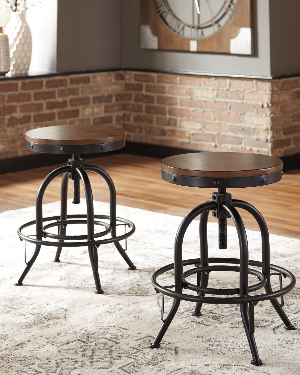 Valebeck Counter Height Bar Stool (Barstool Height: )