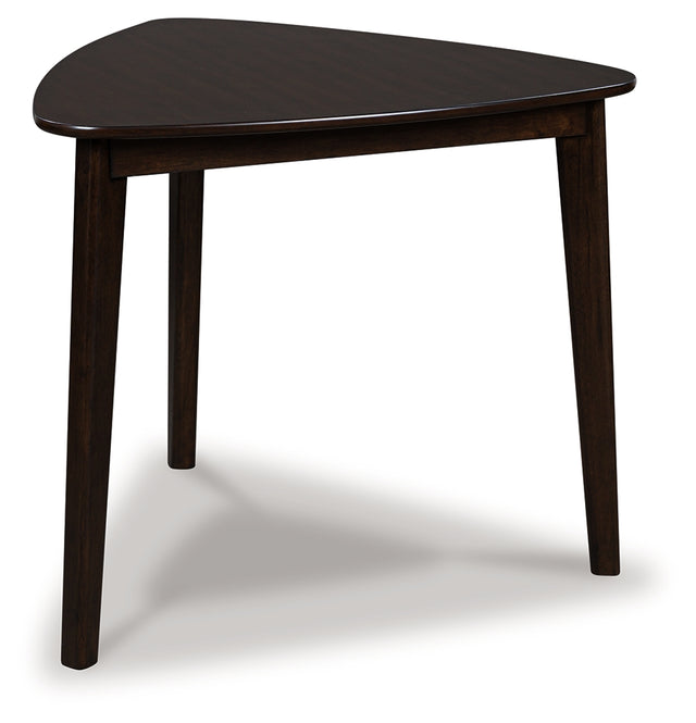 Mallenette Dining Table