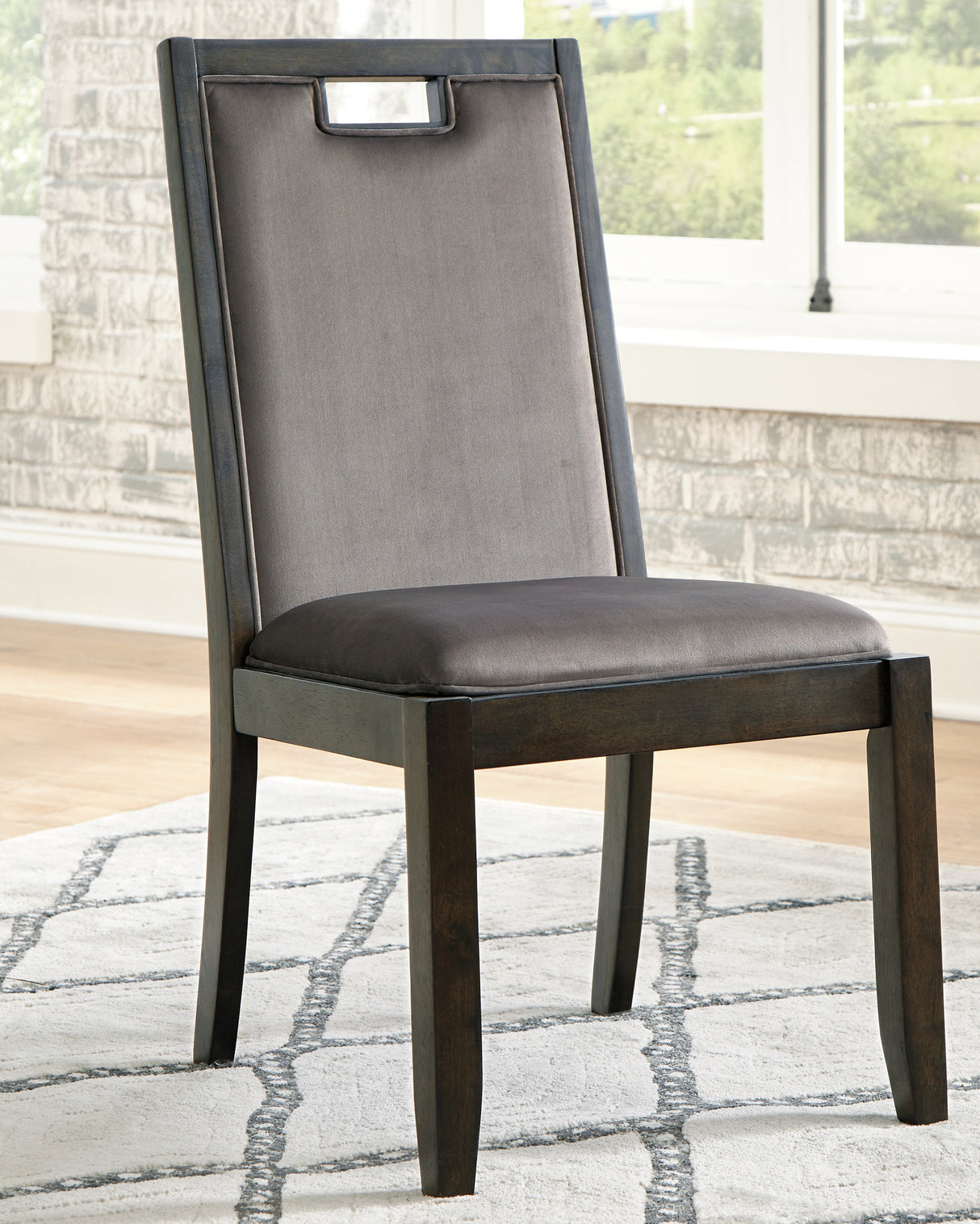 Hyndell Dining Chair (Set of 2)