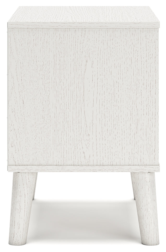 Aprilyn Nightstand (Color: White)