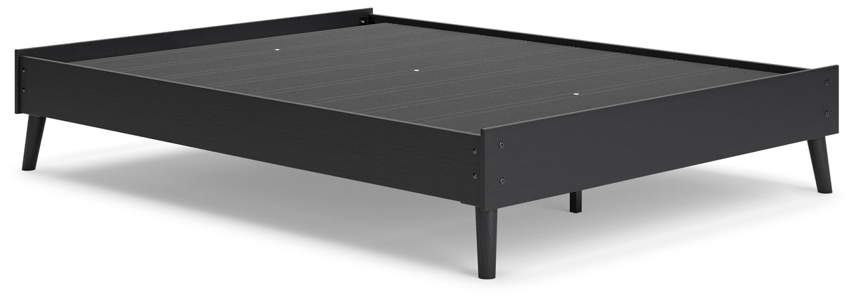 Charlang Queen Platform Bed (Bed Size: Queen)