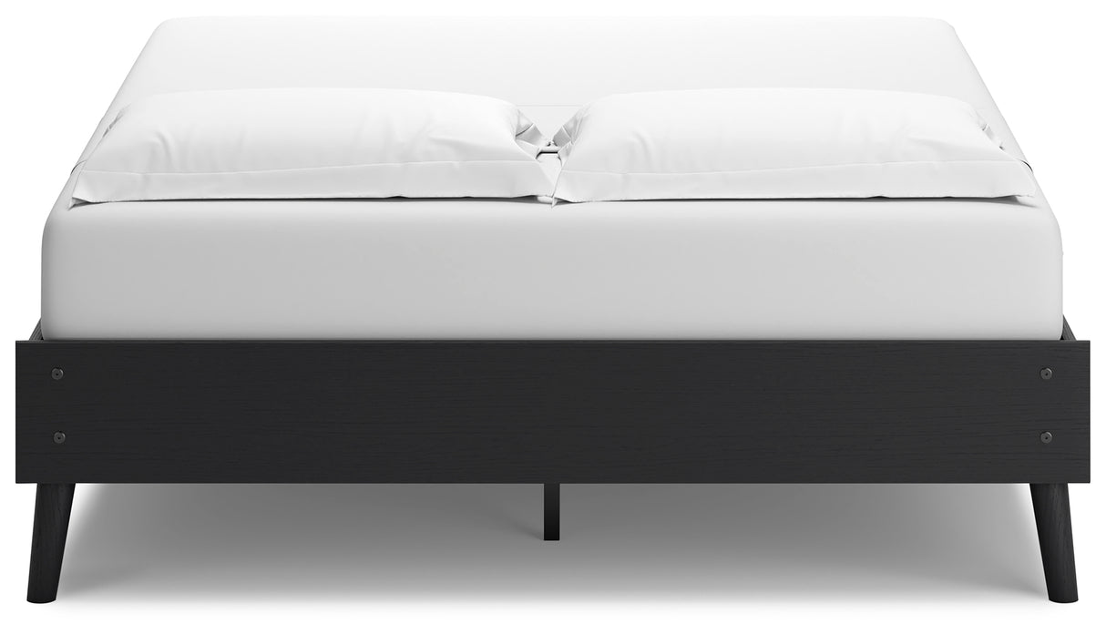 Charlang Queen Platform Bed (Bed Size: Queen)