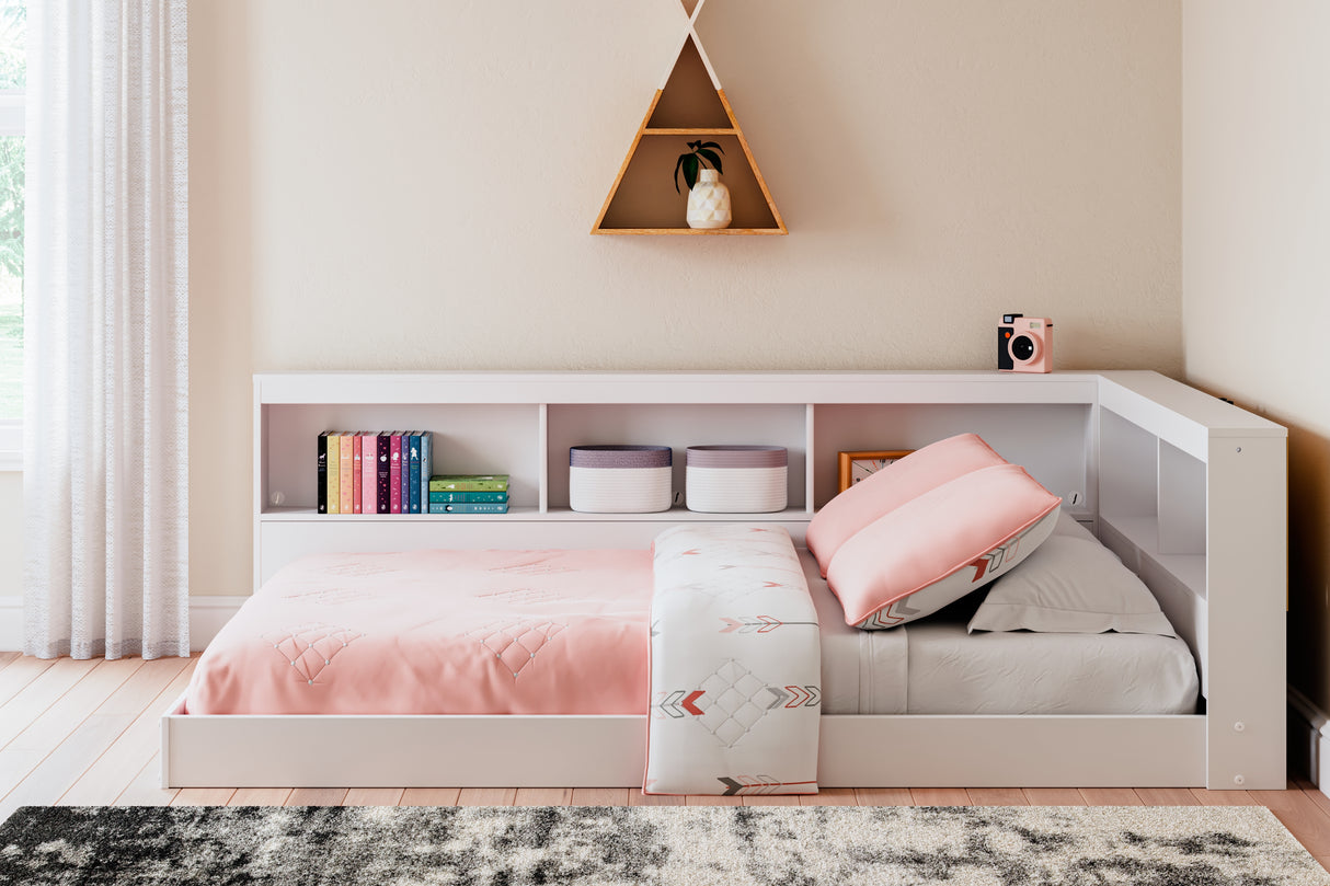Piperton Full Bookcase Storage Bed (Variation Bed Size: Full)