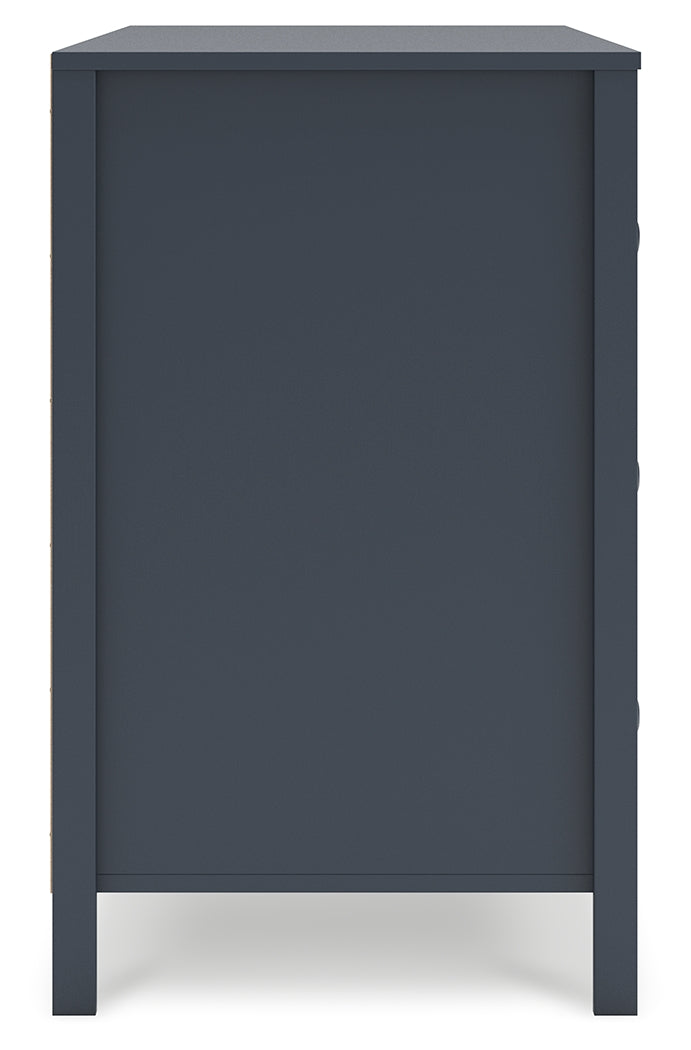 Simmenfort 5-Piece Twin Panel Headboard with Dresser, Chest and 2 Nightstands (Twin Panel Headboard, Dresser, Chest of Drawers, Nightstand, Nightstand)