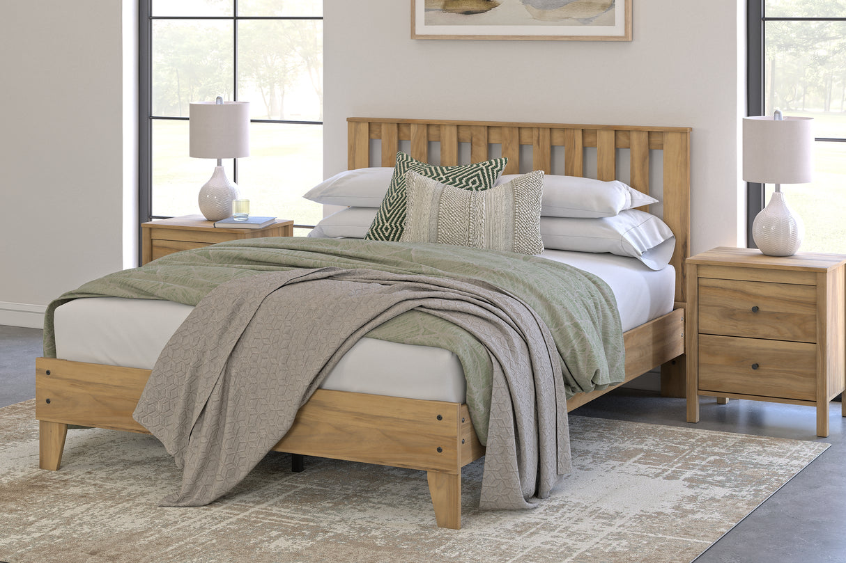 Bermacy Queen Platform Panel Bed (Variation Bed Size: Queen)