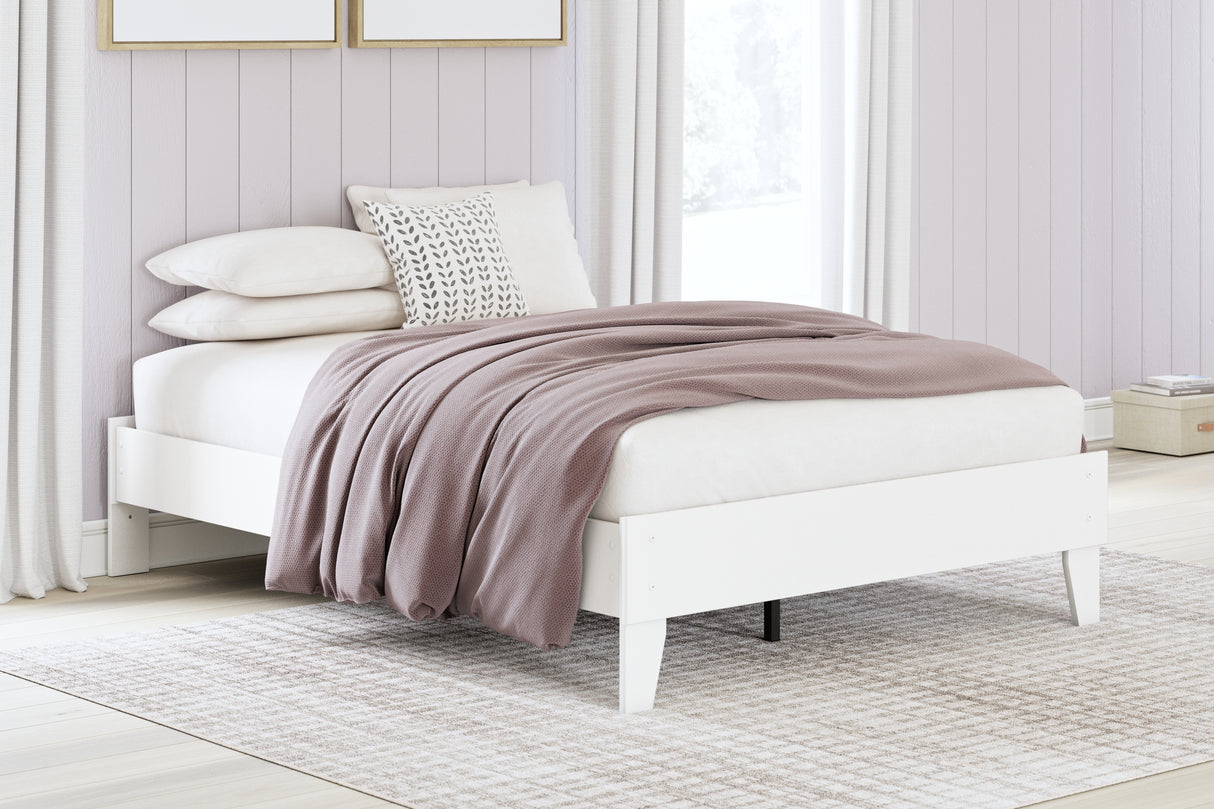 Hallityn Full Platform Bed