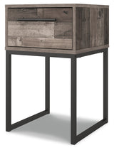 Neilsville Nightstand (Color: Multi Gray)