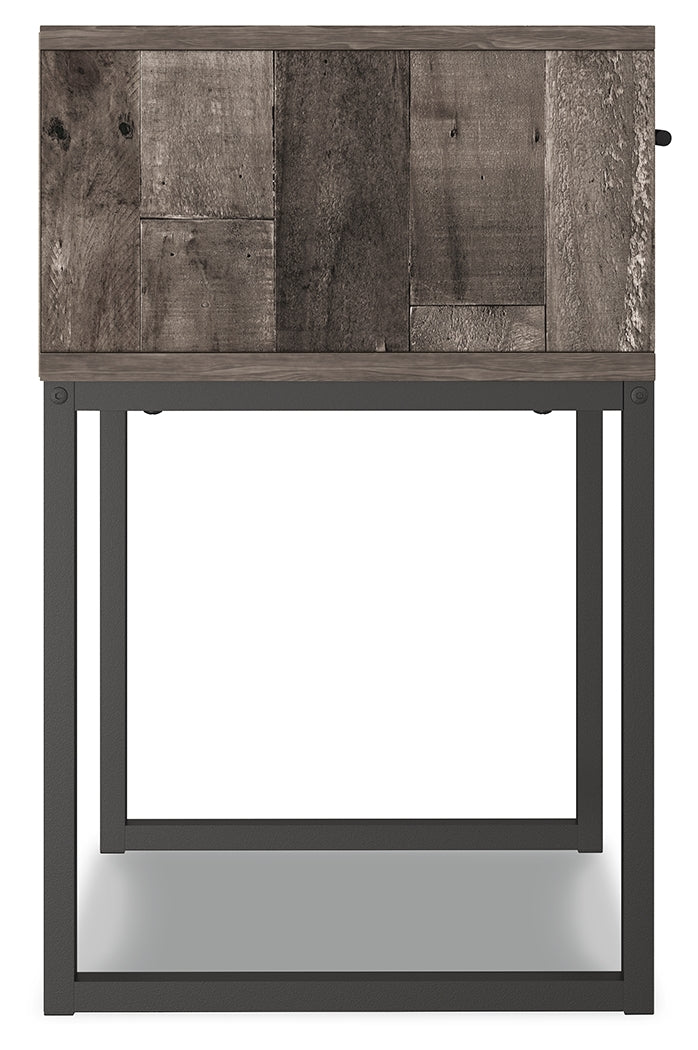 Neilsville Nightstand (Color: Multi Gray)