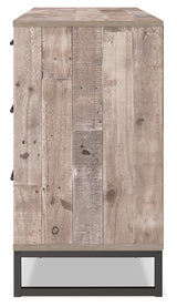 Neilsville Dresser (Color: Whitewash)