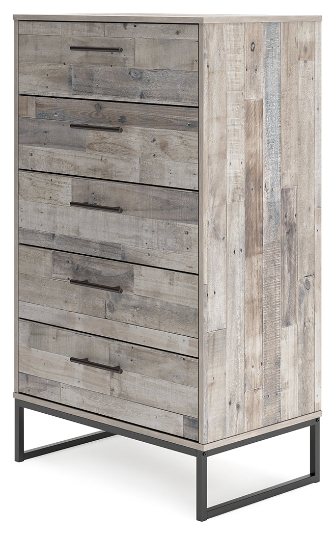 Neilsville Chest of Drawers (Color: Whitewash)